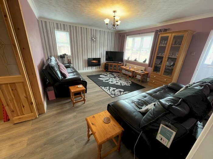 2 Bedroom Bungalow For Sale In Nuneaton Drive, Hemlington