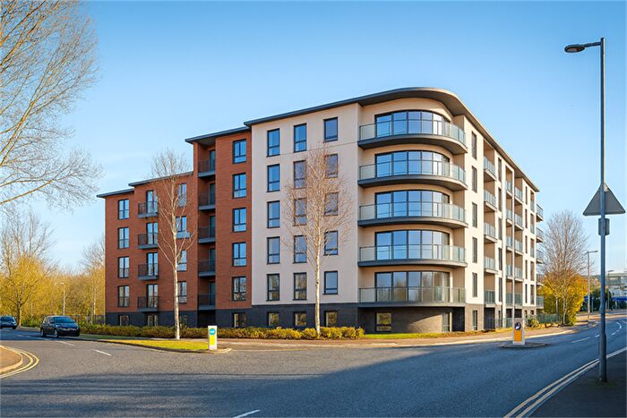 1 Bedroom Flat To Rent In Embankment, St Vincent Street, B16