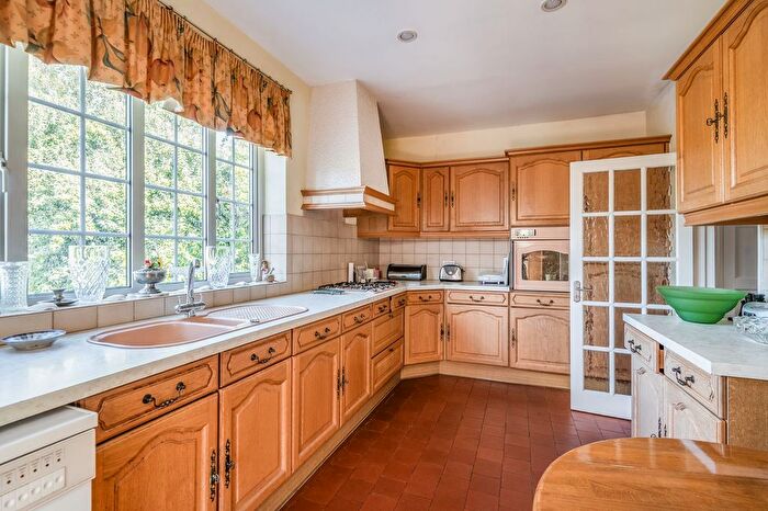 2 Bedroom Semi-detached Bungalow For Sale In Great Tattenhams, Epsom, KT18