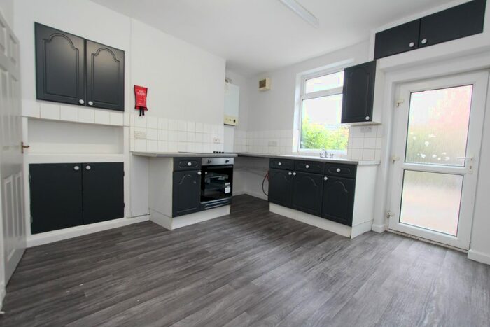 2 Bedroom Semi-Detached House To Rent In High Street, Brimington, Chesterfield, S43