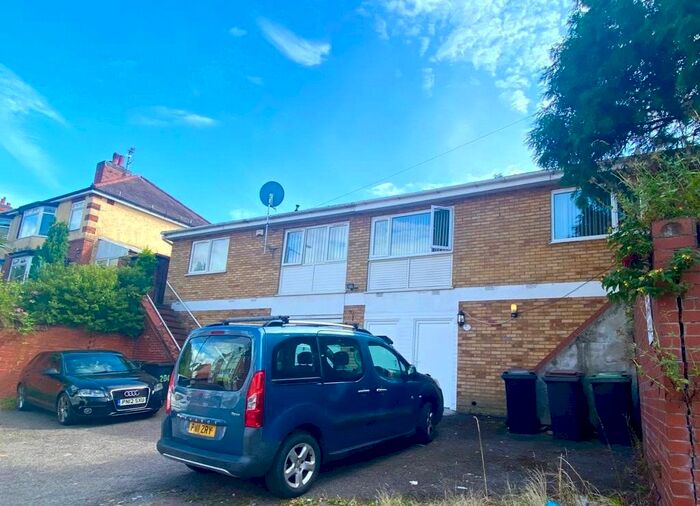 2 Bedroom Maisonette To Rent In Queens Road, Nuneaton, Warwickshire, CV11