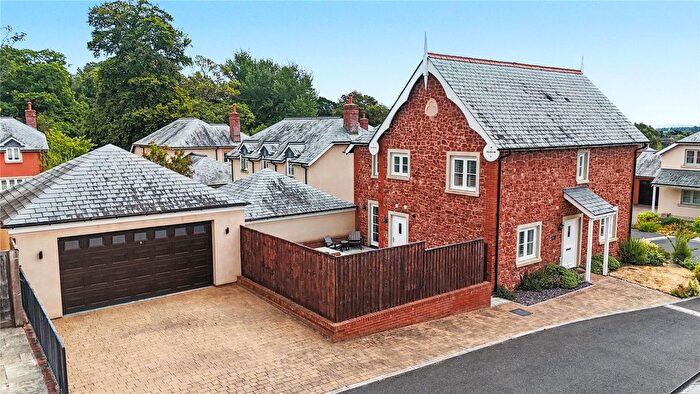 4 Bedroom Detached House For Sale In South Drive, Sandhill Park, Bishops Lydeard, Taunton, TA4