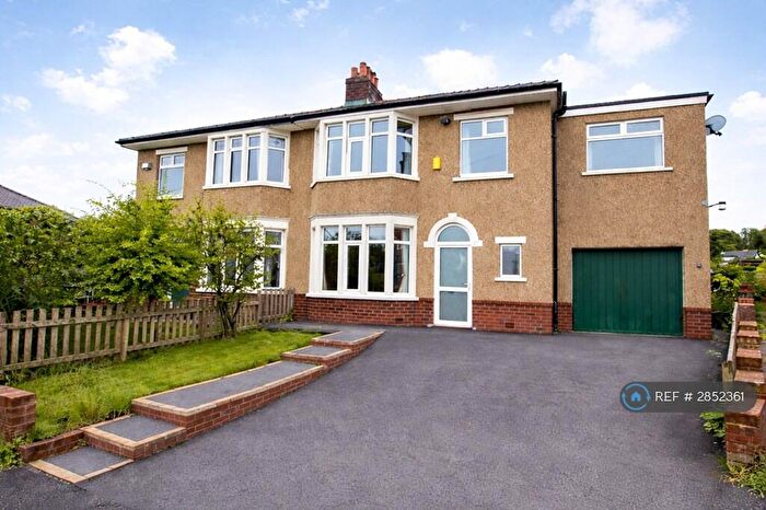 5 Bedroom Semi Detached House To Rent In Montreal Road, Blackburn, BB2