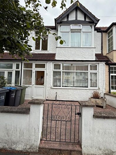 3 Bedroom Terraced House To Rent In Stanford Way, Norbury, SW16