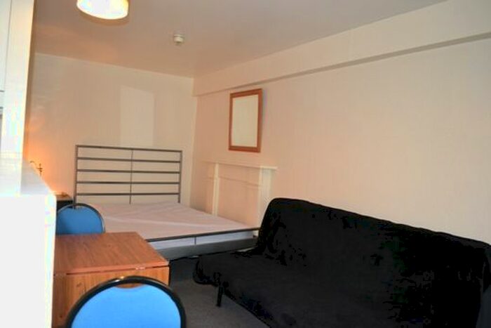 Studio To Rent In Leinster Gardens, Leinster Gardens, Bayswater, London W2