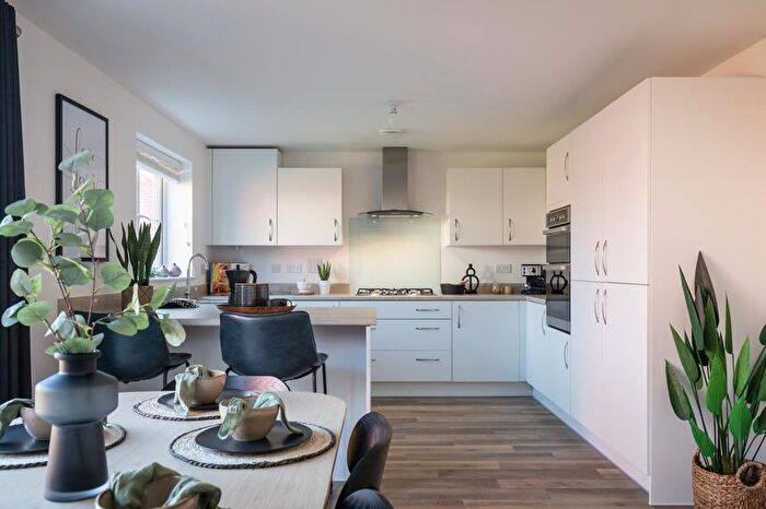 4 Bedroom Detached House For Sale In Celandine Gardens, Weldon Manor, NN17