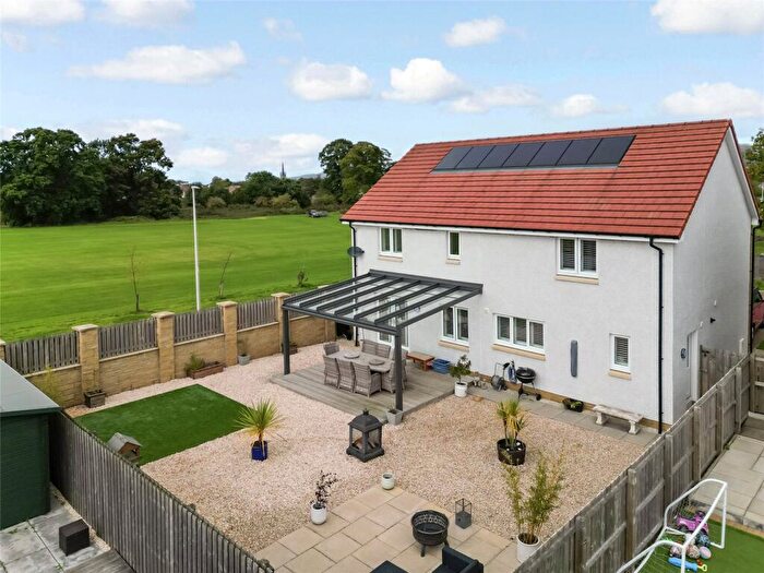 5 Bedroom Detached House For Sale In Shelduck Park, Alloa, Clackmannanshire, FK10