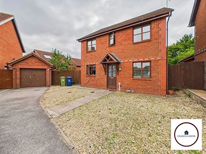 4 Bedroom Detached House To Rent In Courtney Close, Stonehills, Tewkesbury, GL20