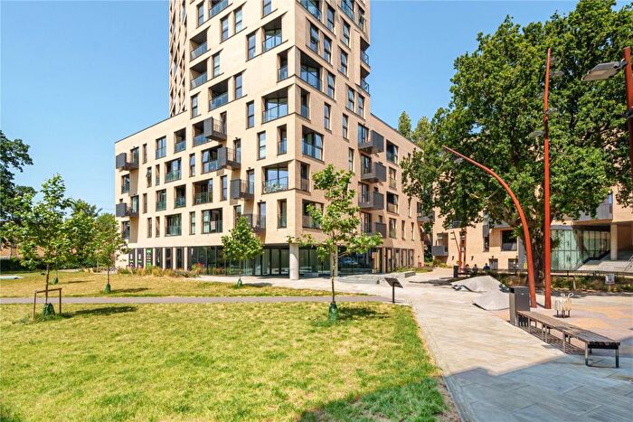 1 Bedroom Apartment To Rent In Burgess Springs, Chelmsford, CM1