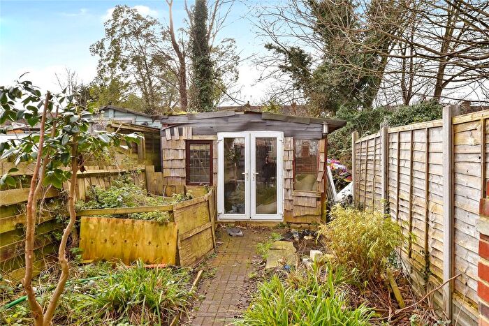 3 Bedroom Terraced House For Sale In Trafalgar Street, Gillingham, Kent, ME7