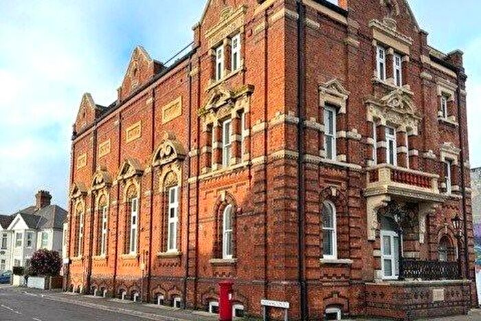 1 Bedroom Flat To Rent In Christchuch Road, Pokesdown, BH7