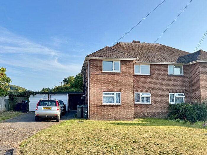 2 Bedroom Maisonette To Rent In Pan Close, Newport, PO30