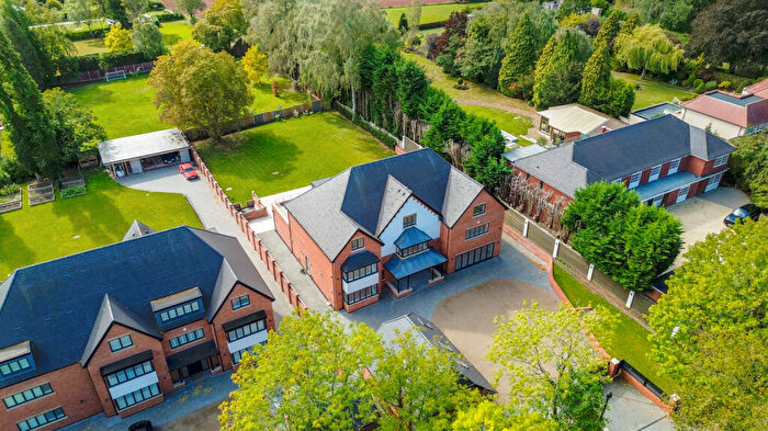 7 Bedroom Detached House For Sale In Cryfield Grange Road, Coventry, Warwickshire, CV4