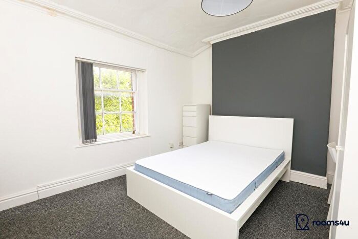 7 Bedroom Town House To Rent In Falkner Square, Liverpool, Merseyside, L8