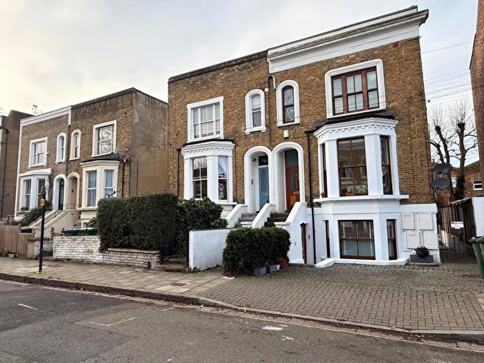 1 Bedroom Studio To Rent In Shakespeare Road, London, SE24