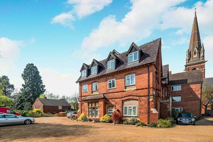 1 Bedroom Flat To Rent In Leamington Spa, Warwickshire, CV31