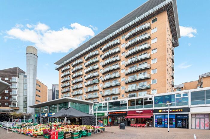 2 Bedroom Flat For Sale In High Street, Feltham, TW13
