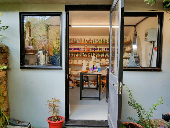 3 Bedroom Detached House For Sale In Castle Street, Calne, SN11