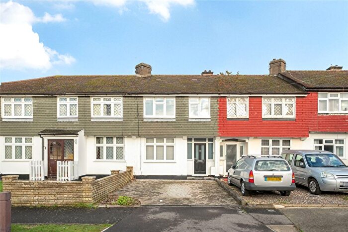 3 Bedroom Terraced House For Sale In Surbiton, KT5