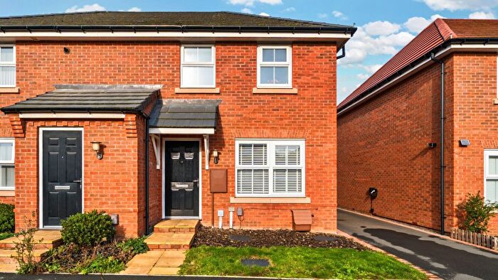 2 Bedroom Semi-Detached House For Sale In Celadon Road, CV22