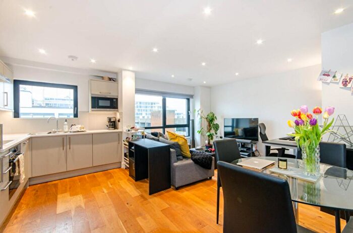 1 Bedroom Flat To Rent In College Road, Harrow, HA1