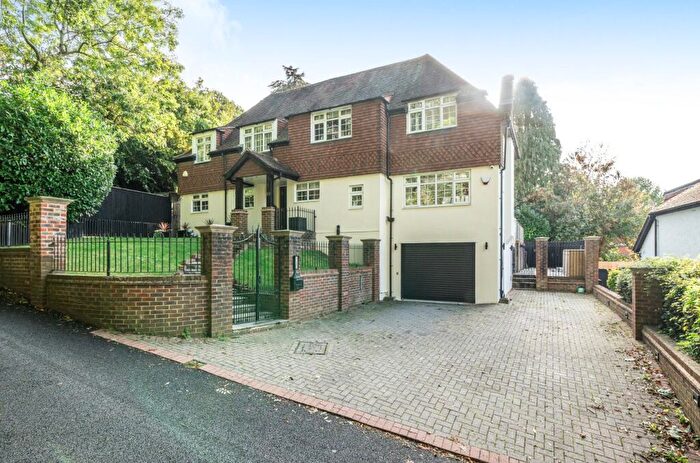 5 Bedroom Detached House For Sale In Fox Lane, Keston, Kent, BR2