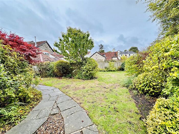 4 Bedroom Detached House For Sale In Glanville Road, Wedmore, BS28