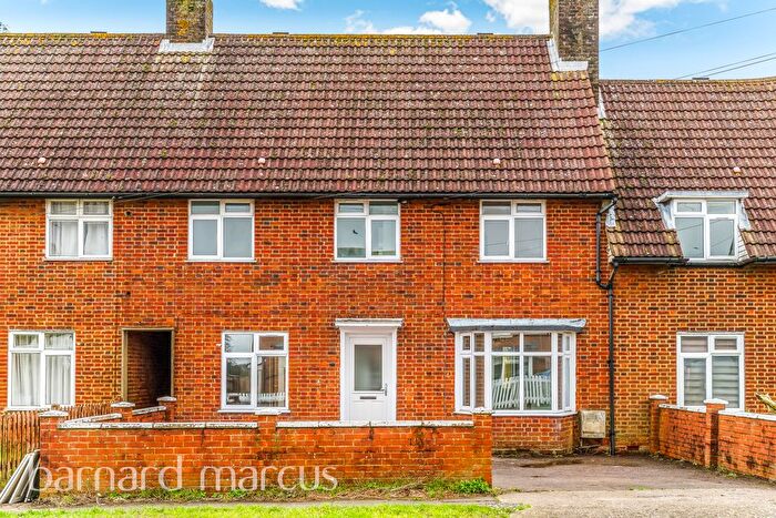 5 Bedroom Property To Rent In Rookery Way, Lower Kingswood, Tadworth, KT20