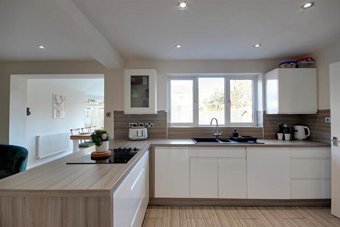 4 Bedroom Detached House For Sale In Linton, Elloughton, HU15