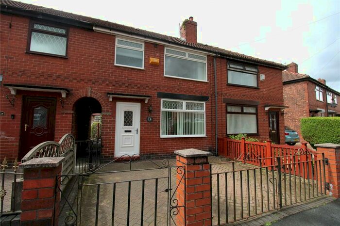 3 Bedroom Terraced House To Rent In Houseley Avenue, Chadderton, Oldham, OL9