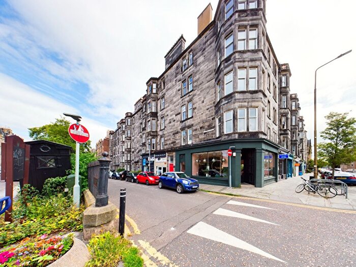 4 Bedroom Flat To Rent In Roseneath Place, Marchmont, Edinburgh, EH9