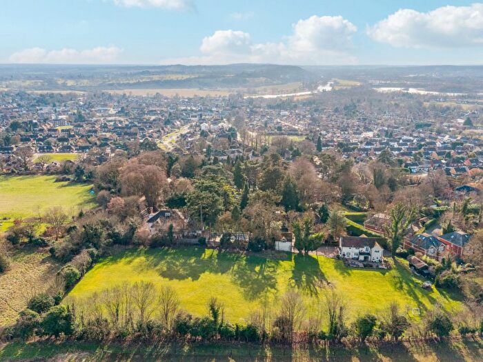 5 Bedroom Detached House For Sale In Northern Heights, Bourne End, SL8