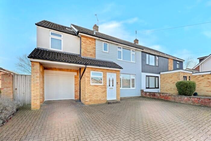 4 Bedroom Semi Detached House For Sale In Walker Avenue, Fyfield, CM5