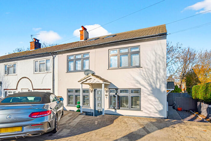 2 Bedroom Flat To Rent In Kensington Avenue, Thornton Heath, CR7