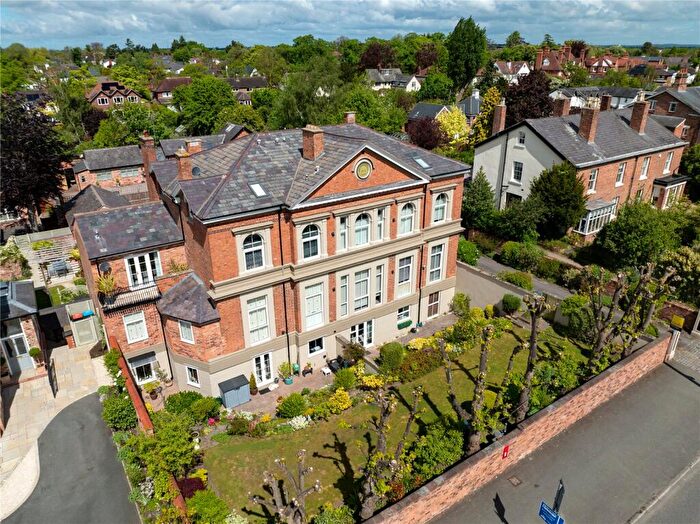 2 Bedroom Apartment To Rent In Goldsmith House, Hough Green, Chester, CH4
