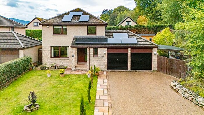4 Bedroom Detached House For Sale In Turretbank Road, Crieff, PH7