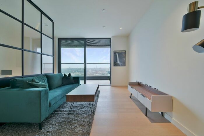 Studio To Rent In Hobart Building, Wardian, Canary Wharf E14