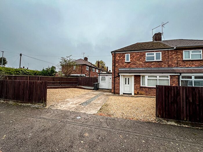 2 Bedroom Semi-Detached House To Rent In Lilac Road, Dogsthorpe, Peterborough, PE1