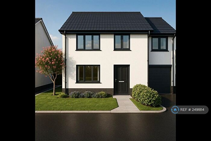 4 Bedroom Detached House To Rent In Peesweep Row, Lugar, Cumnock, KA18