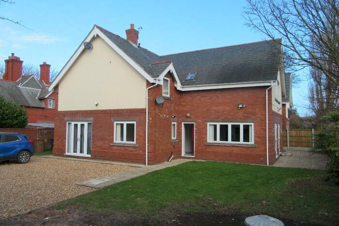 5 Bedroom Detached House To Rent In Brickwall Lane, Liverpool, Merseyside, L29