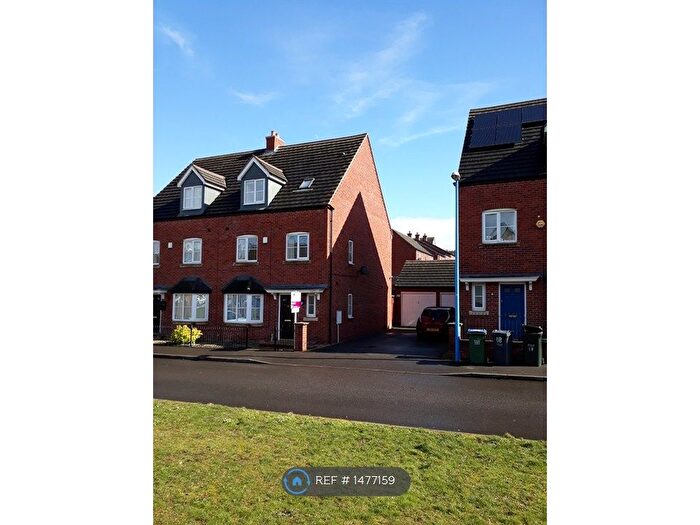 6 Bedroom Semi Detached House To Rent In Maynard Road, Birmingham, B16