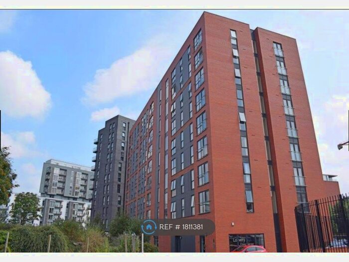 3 Bedroom Flat To Rent In The Riley Building, Salford, M5