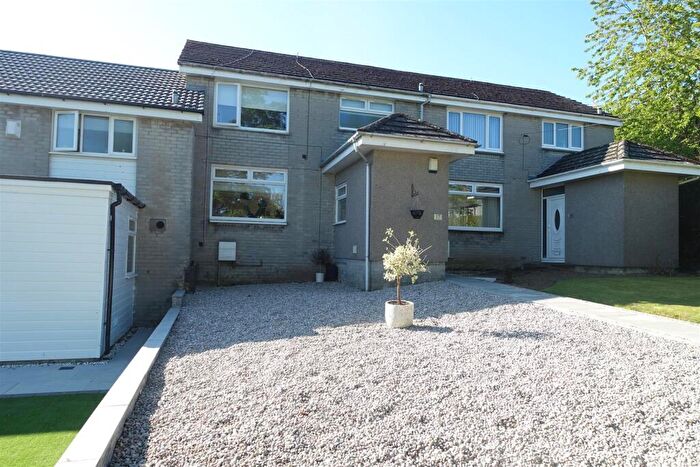 3 Bedroom Terraced House For Sale In Renwick Place, Lanark, ML11