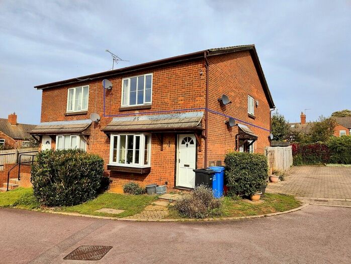 2 Bedroom Maisonette To Rent In Stanley Boddington Court, Kettering, NN15