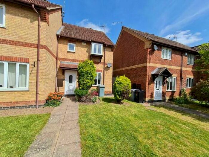 3 Bedroom End Of Terrace House To Rent In Chapel Lane, Thurlby, PE10