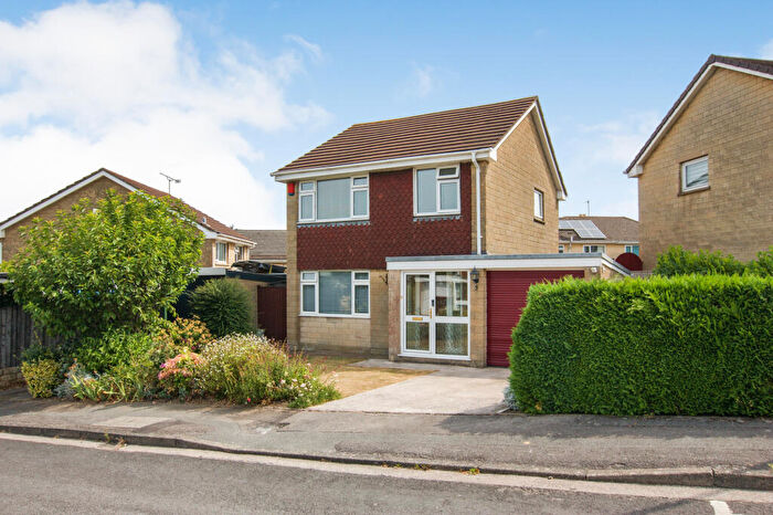 3 Bedroom Detached House For Sale In Canons Close, Southdown, Bath, Bath And North East Somerset, BA2