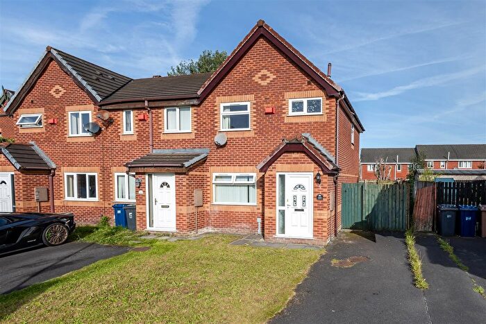 3 Bedroom End Of Terrace House For Sale In Skipton Close, Preston, PR5