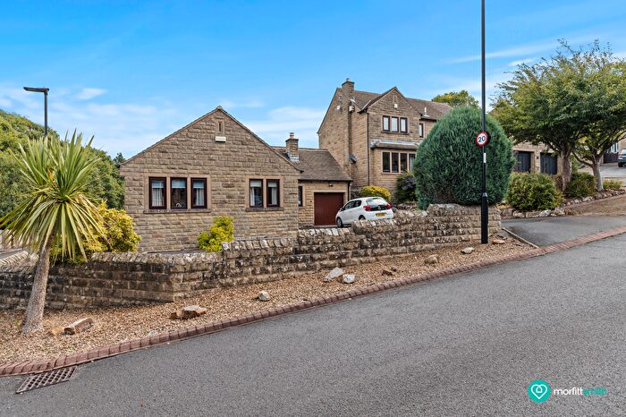 3 Bedroom Detached Bungalow For Sale In Robin Hood Chase, Stannington, Sheffield, S6