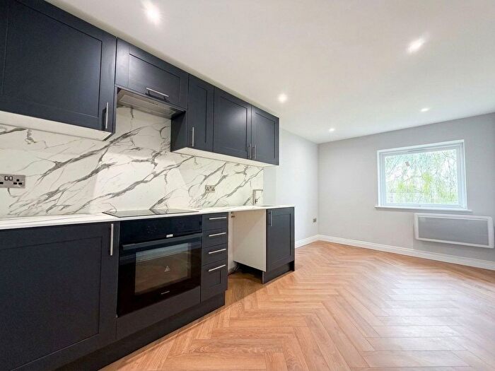 Studio To Rent In Eastside Place, Railway Road, BN9