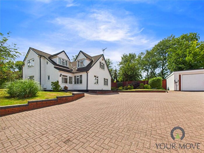 4 Bedroom Detached House For Sale In Haslucks Green Road, Shirley, Solihull, B90